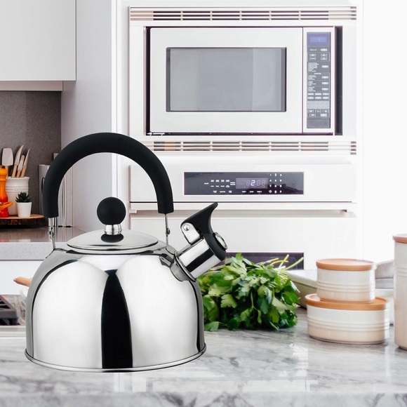 Stainless Steel Whistling Spout Tea Kettle 2.6 Qt/2.5 LTR | American Dream |New - Picture 1 of 3